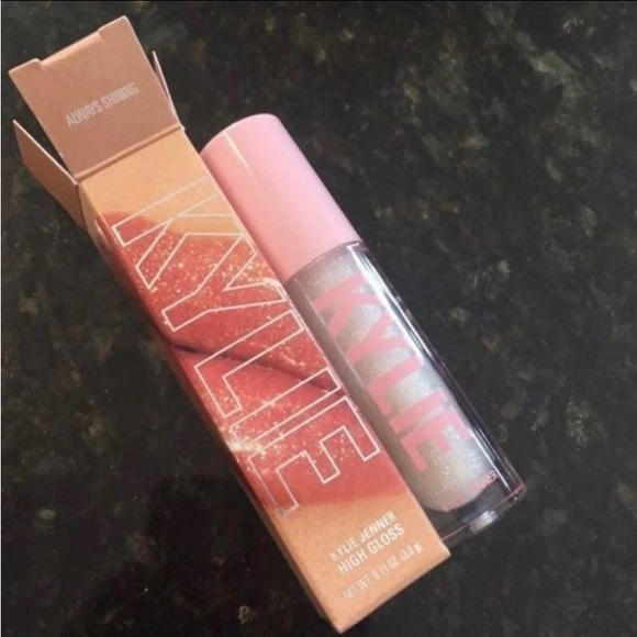 Kylie Cosmetics High Gloss Lipgloss in Always Shining BNIB - Picture 9 of 9